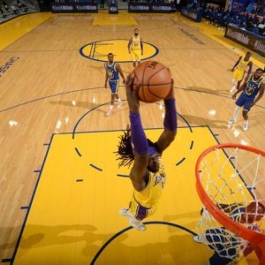 开云-老冤家对决竟变成屠杀 湖人取胜秘诀只有一个字