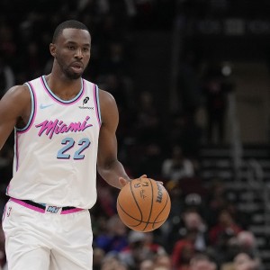 美媒设想三方交易：湖人得维金斯辅佐詹东 八村塁&amp;克内克特赴热火