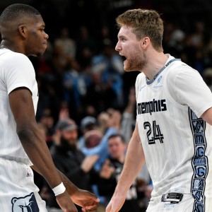 开云-考沃德21+8兰代尔16+9 灰熊末节发威主场逆转篮网