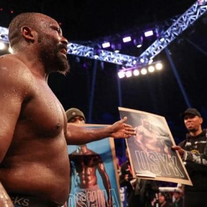 开云官网-签约环节仍存变数！维尔德与奇索拉的对决尚未敲定|德昂塔·维尔德|德里克·奇索拉|德里克-奇索拉|OpenAI|谈判_新浪体育_新浪新闻